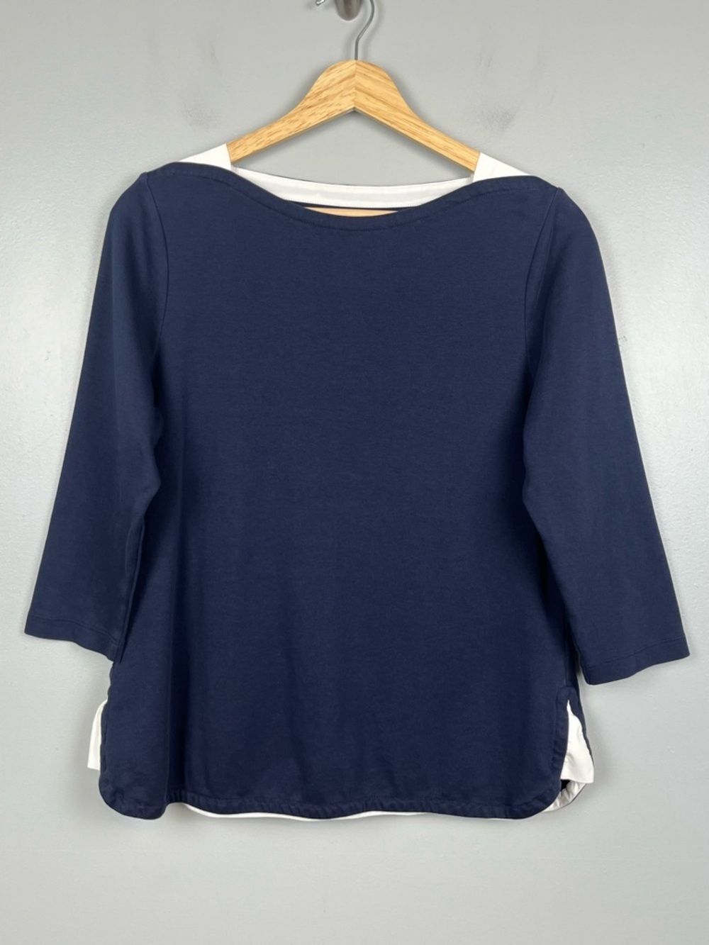 Talbots Petites navy & white 3/4 sleeve nautical top, medium petite.